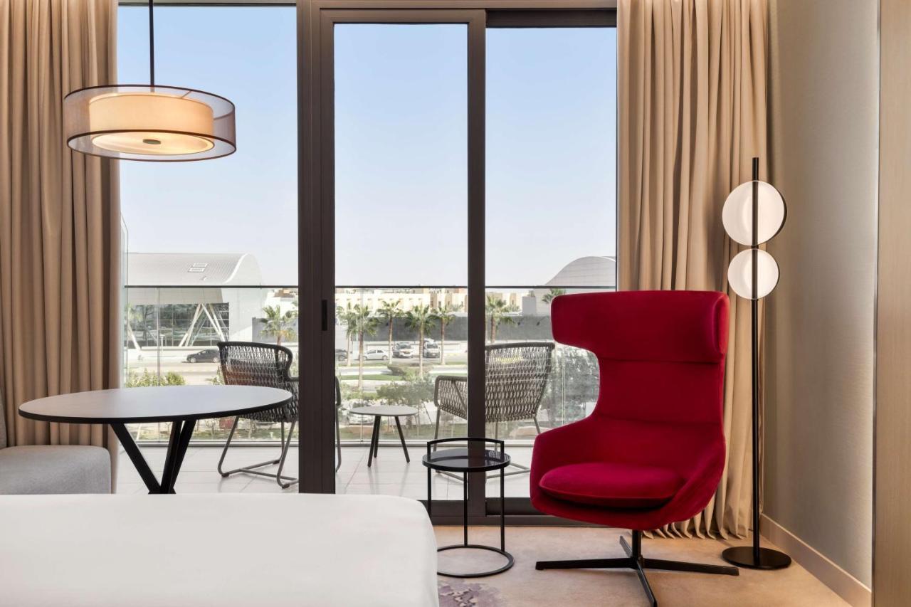 Radisson Blu Hotel Riyadh Convention And Exhibition Center Экстерьер фото A room at the hotel